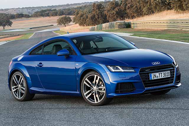 Audi-TT-2015