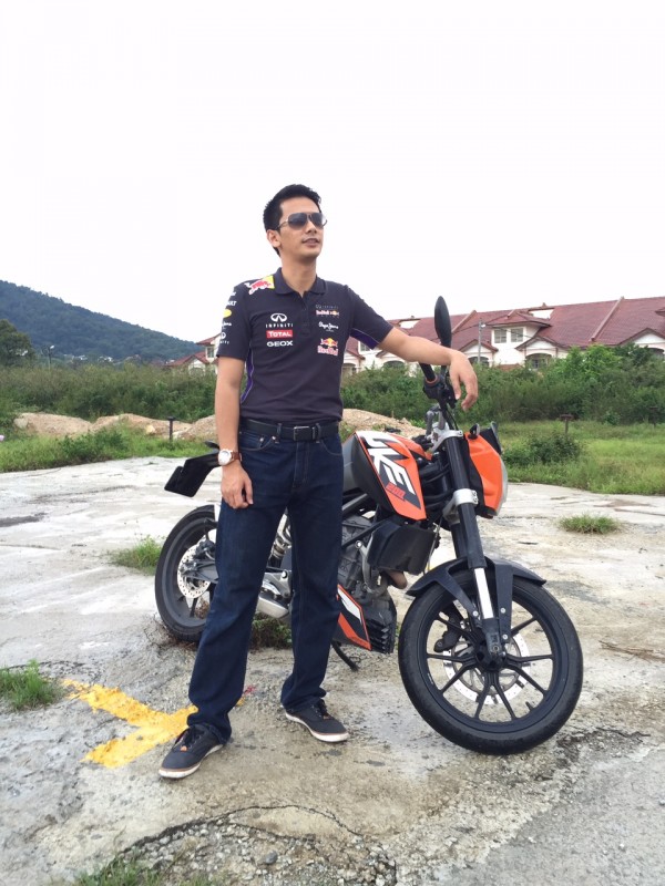 BIRU! Kegemaran saya!