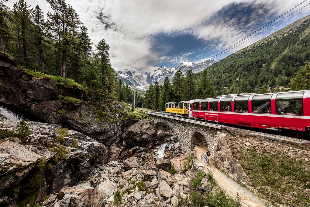 Bernina Express Dari Tirano, Italy ke Chur, Switzerland