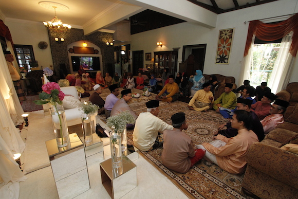 engagement-ariff-shah-3