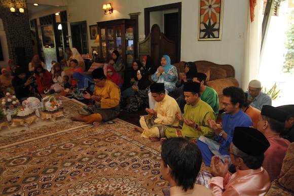 engagement-ariff-shah-5